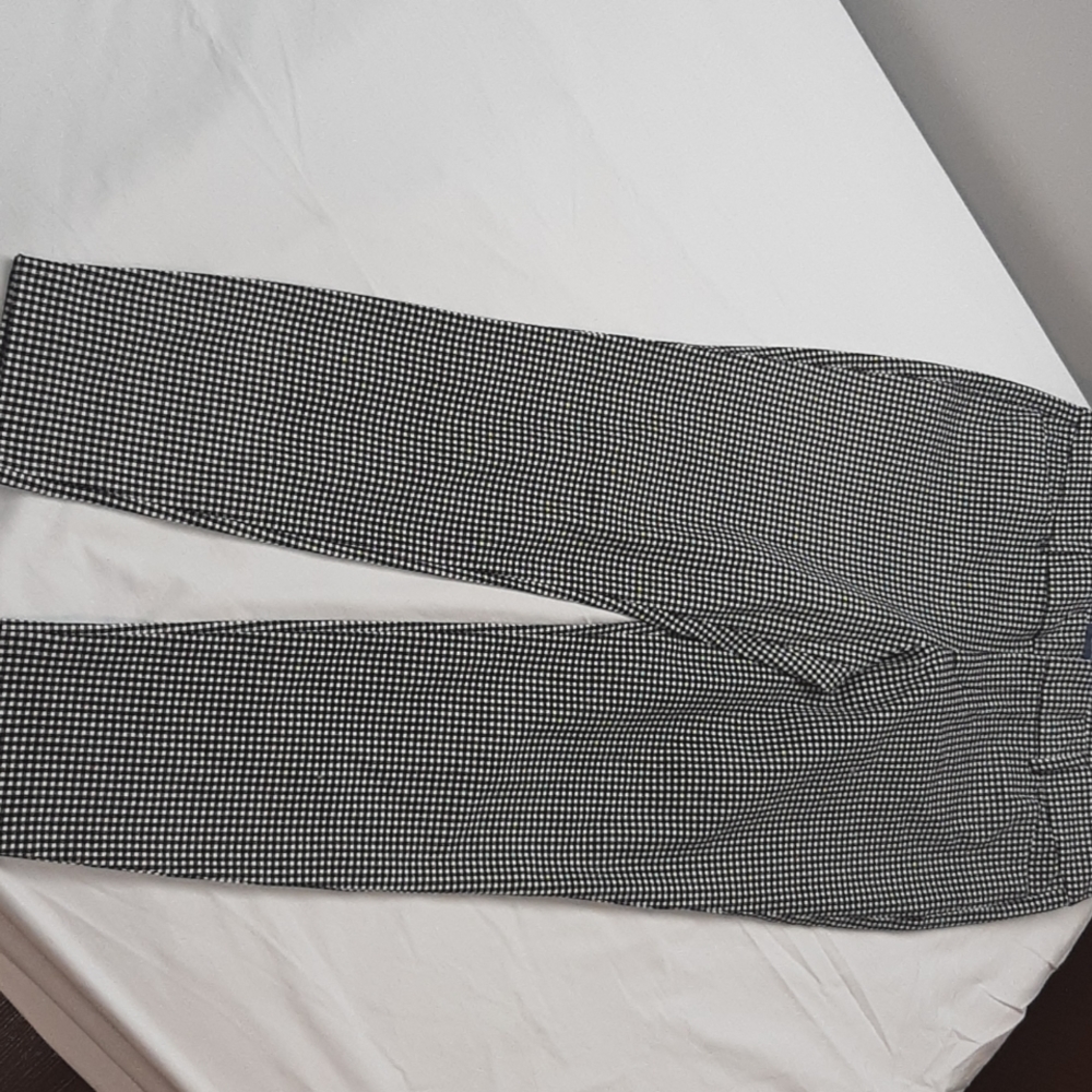 Womens Old Navy mid-rise ankle length pants